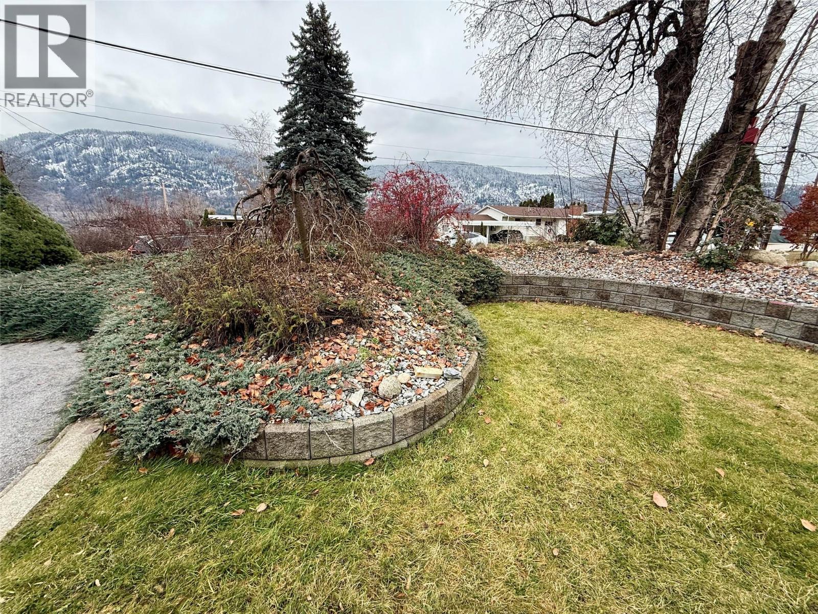 3400 8TH Avenue, Castlegar