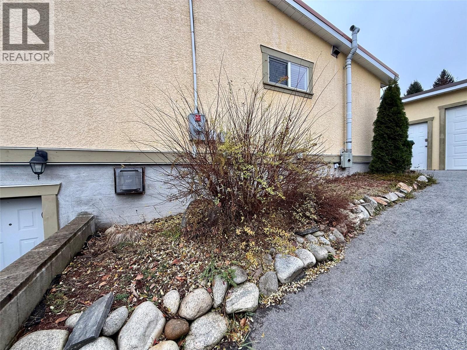 3400 8TH Avenue, Castlegar