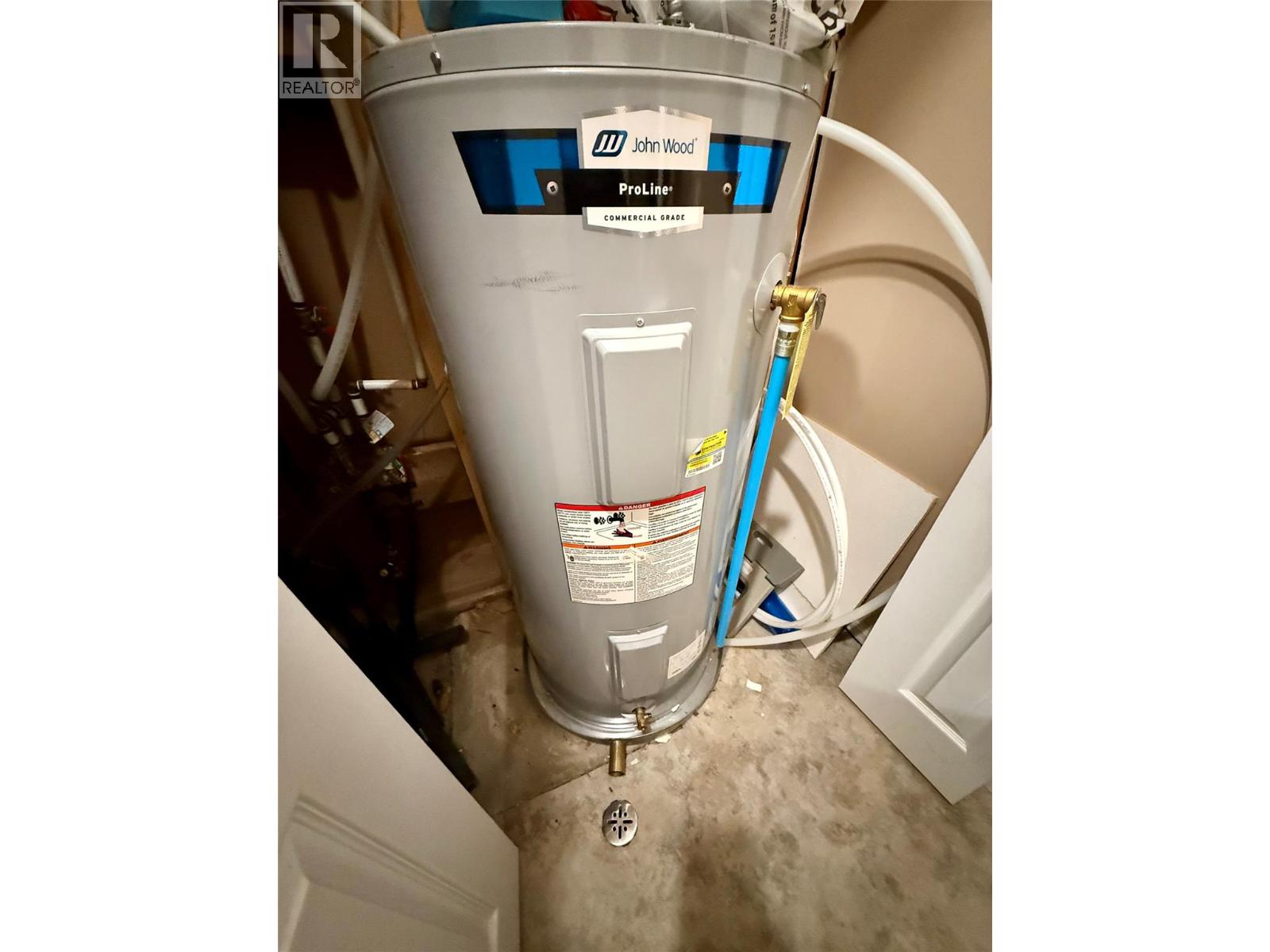 3400 8TH Avenue, Castlegar