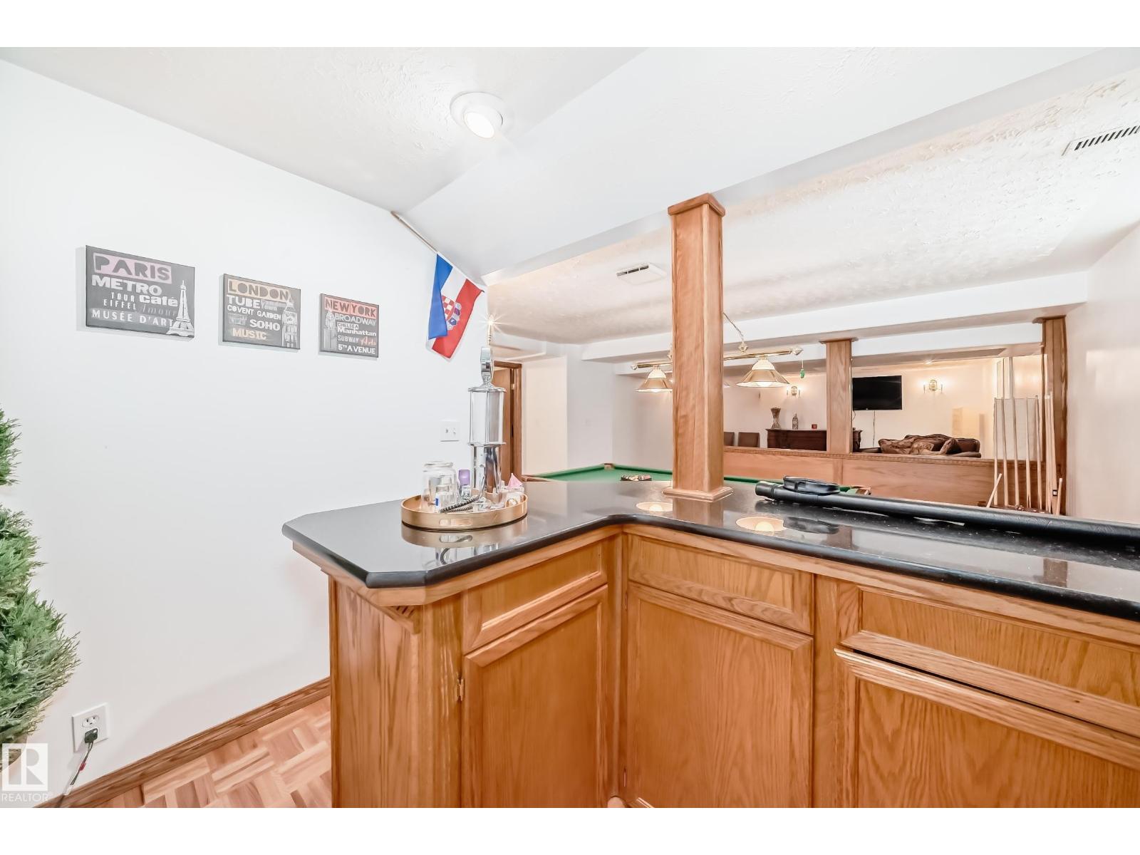 17416 53 AV NW, Edmonton