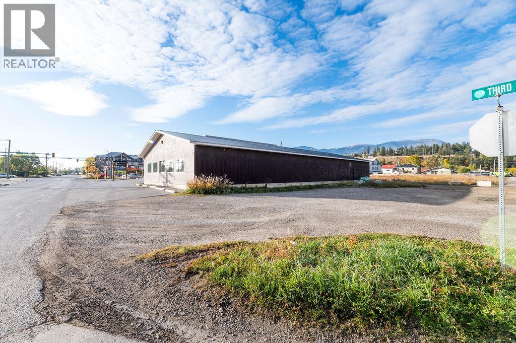 335 Third Avenue Lot# 267, Invermere