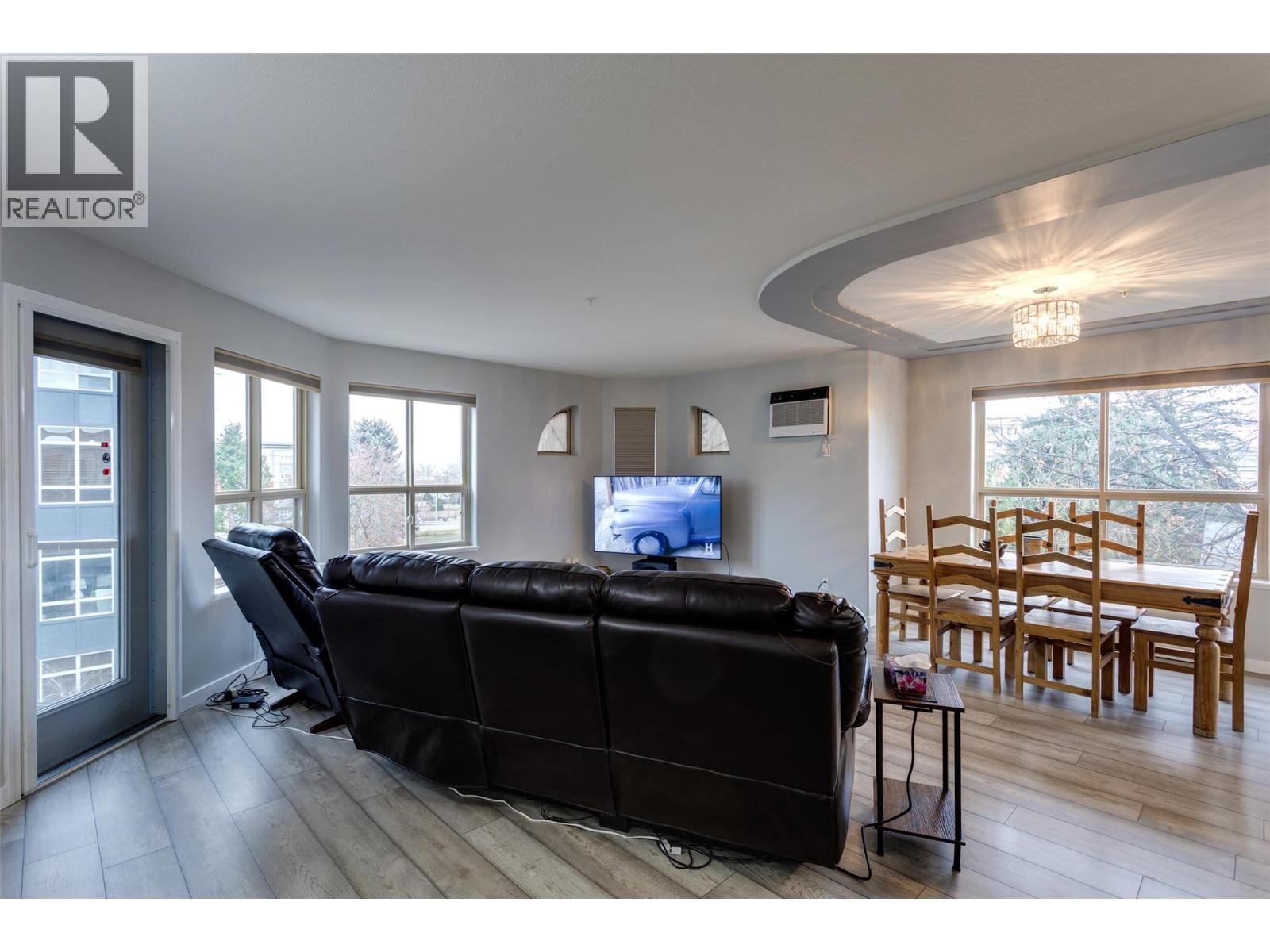 302 2130 Vasile Road, Kelowna