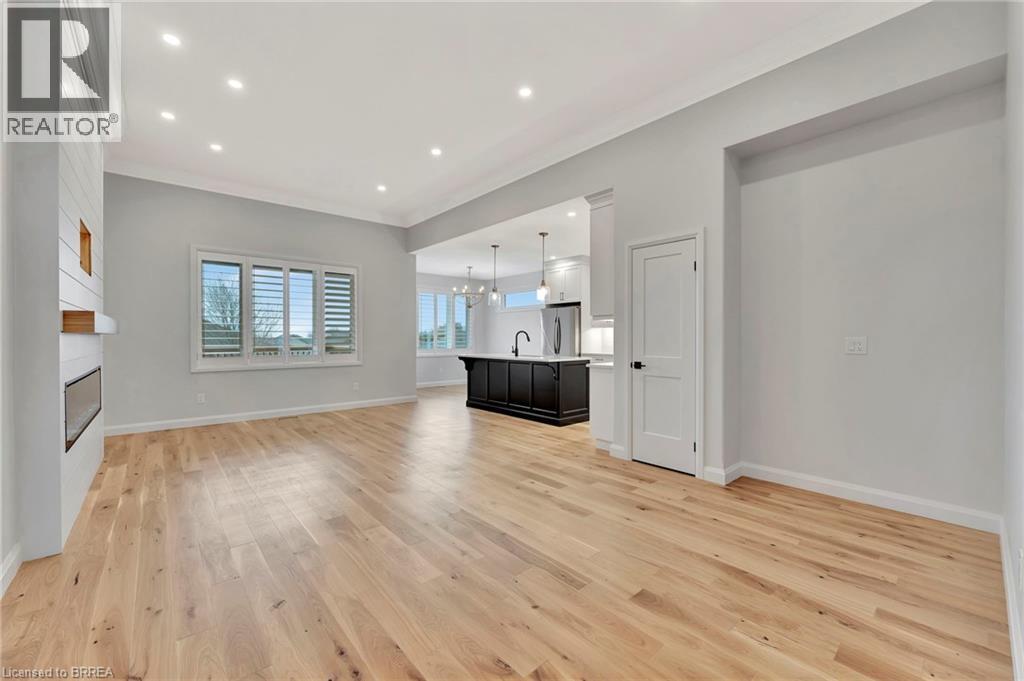 6 PATTEN Drive - Photo 3 of 24, St. George, Ontario