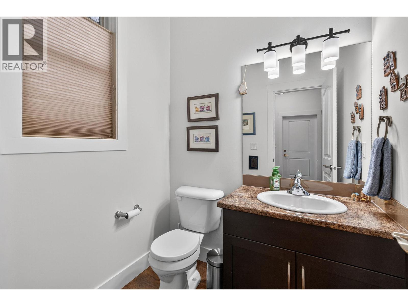 32 1040 Mt Revelstoke Place, Vernon