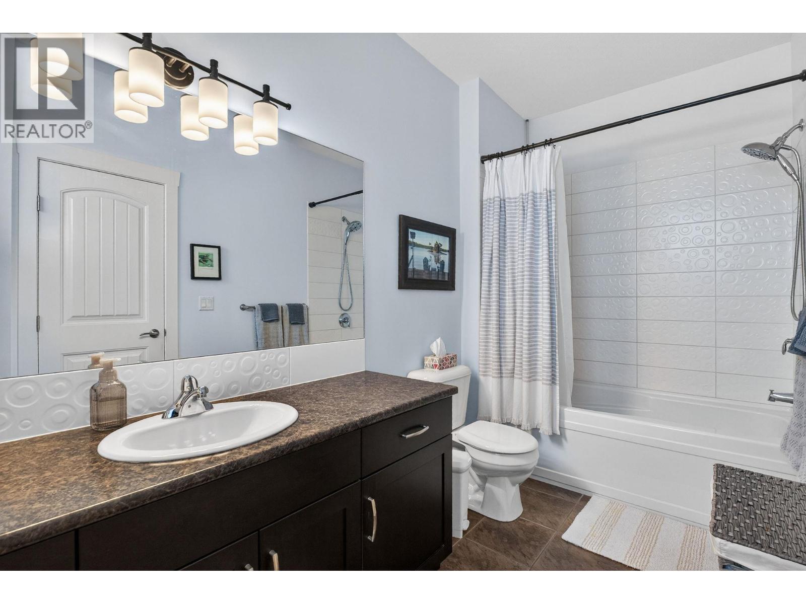 32 1040 Mt Revelstoke Place, Vernon