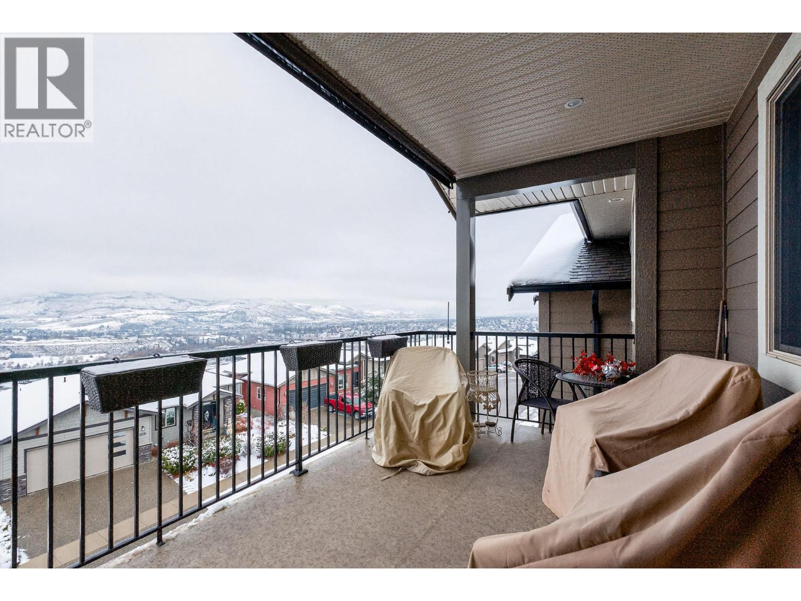 32 1040 Mt Revelstoke Place, Vernon