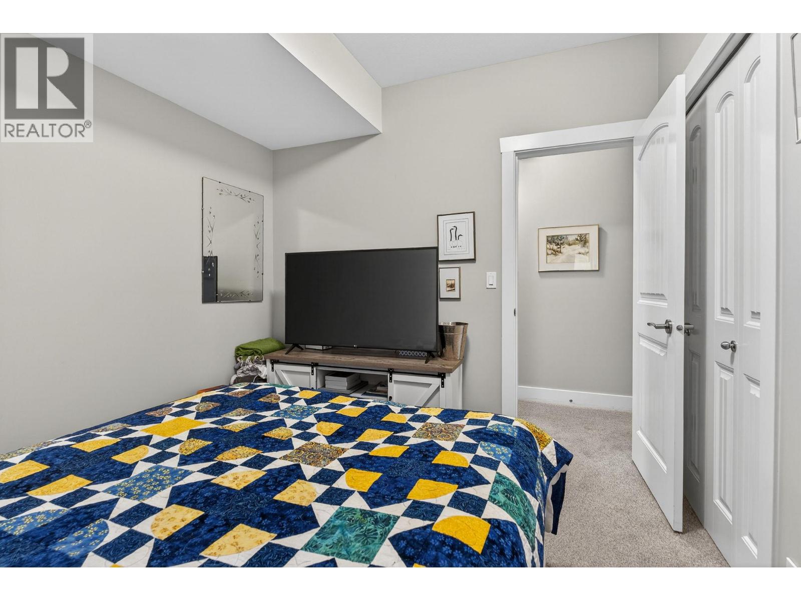 32 1040 Mt Revelstoke Place, Vernon