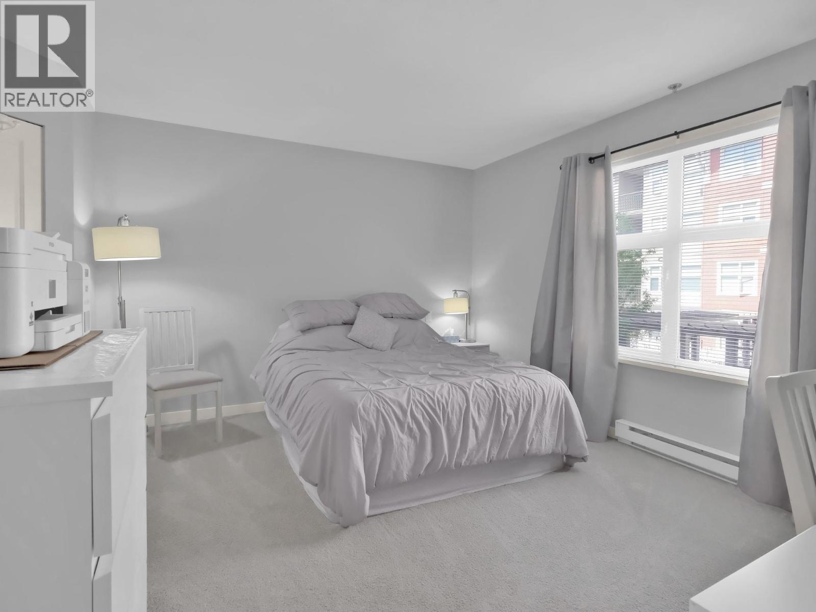 202 563 Yates Road, Kelowna