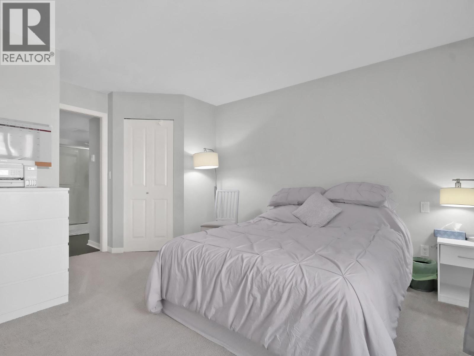 202 563 Yates Road, Kelowna