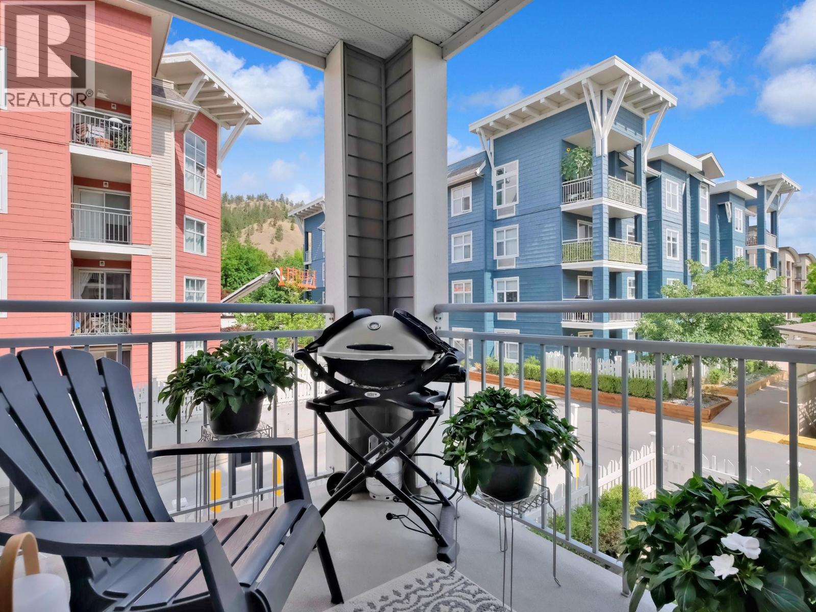 202 563 Yates Road, Kelowna