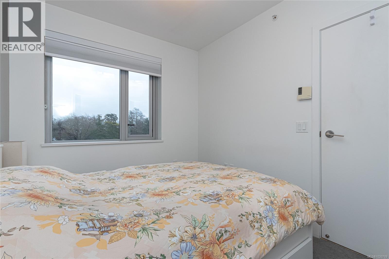 406 838 Broughton Street, Victoria