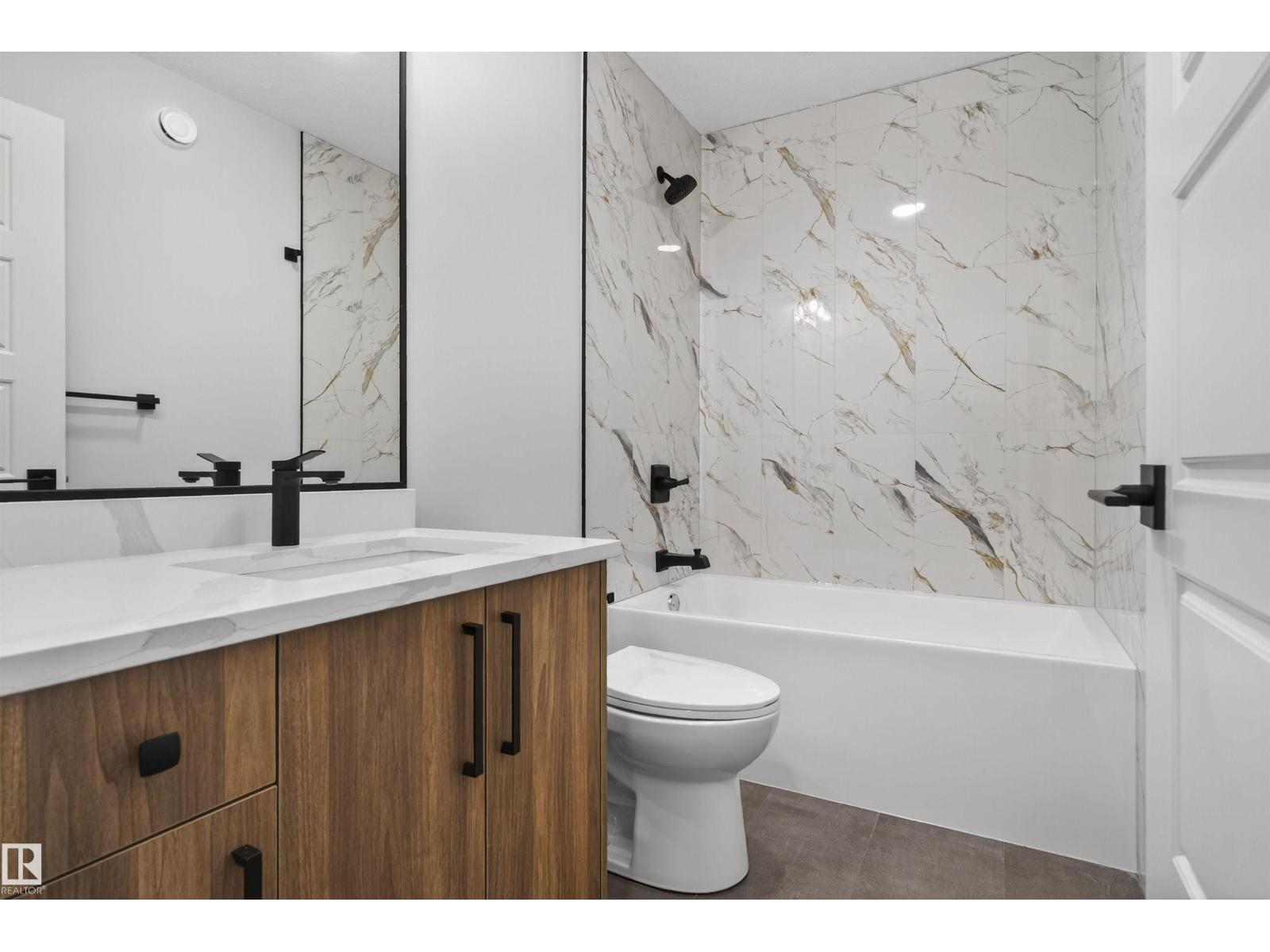 17 HULL WD, Spruce Grove