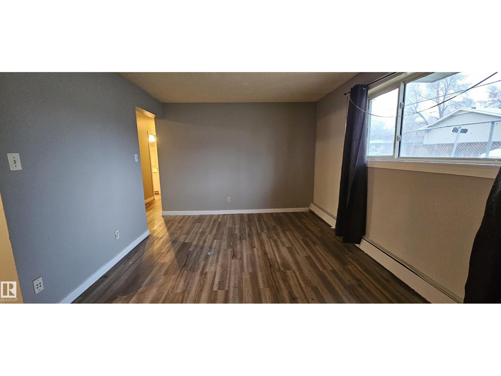 #108 3720 118 AV NW, Edmonton