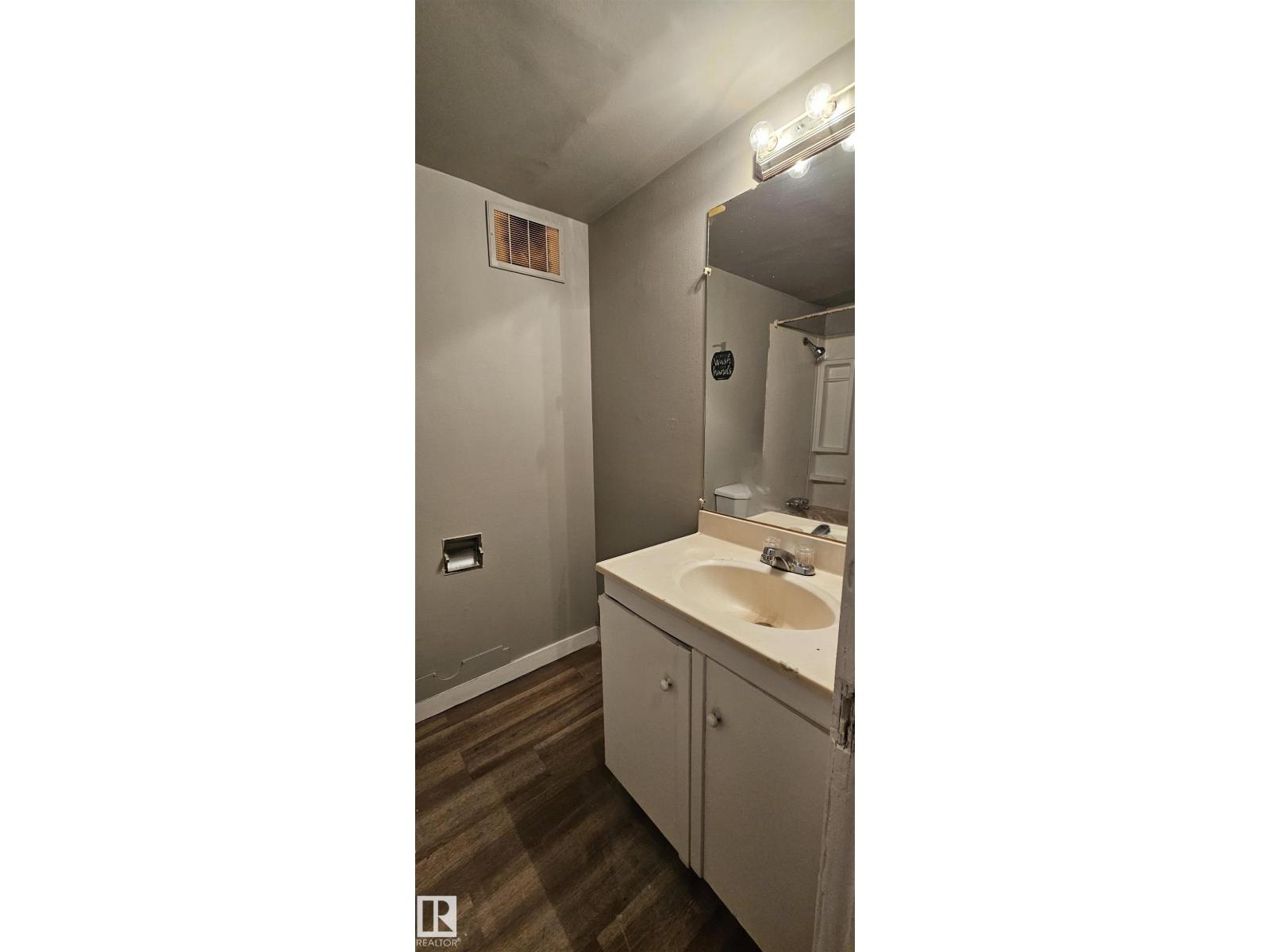 #108 3720 118 AV NW, Edmonton