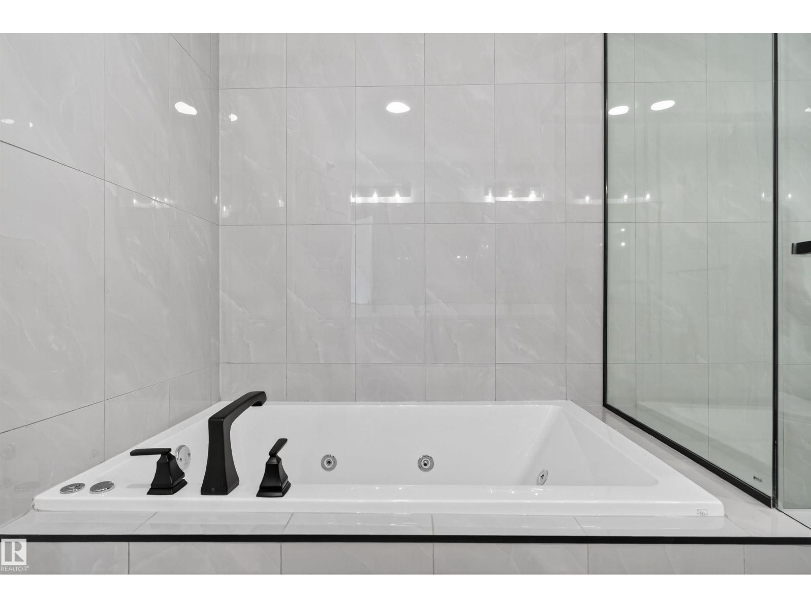 19 HULL WD, Spruce Grove