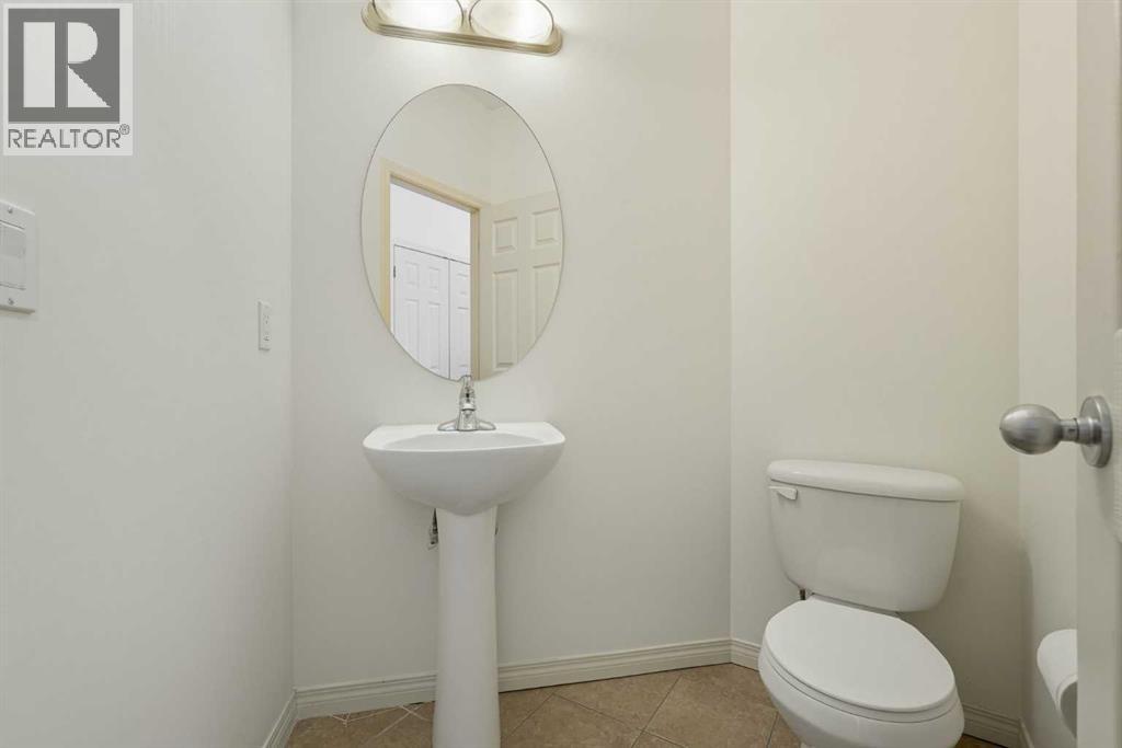 Single Family House for Sale in  Everglen Crescent SW Evergreen Calgary 