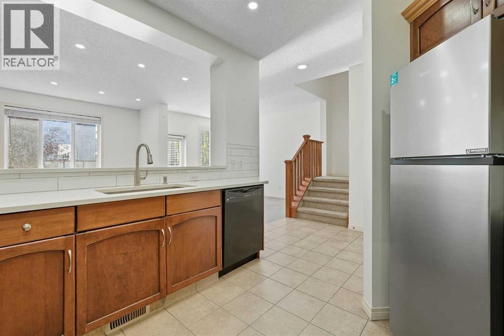 Single Family House for Sale in  Everglen Crescent SW Evergreen Calgary 