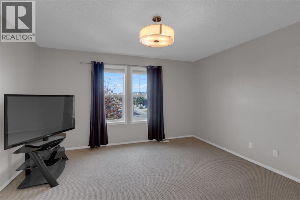 Single Family House for Sale in  Everglen Rise SW Evergreen Calgary 