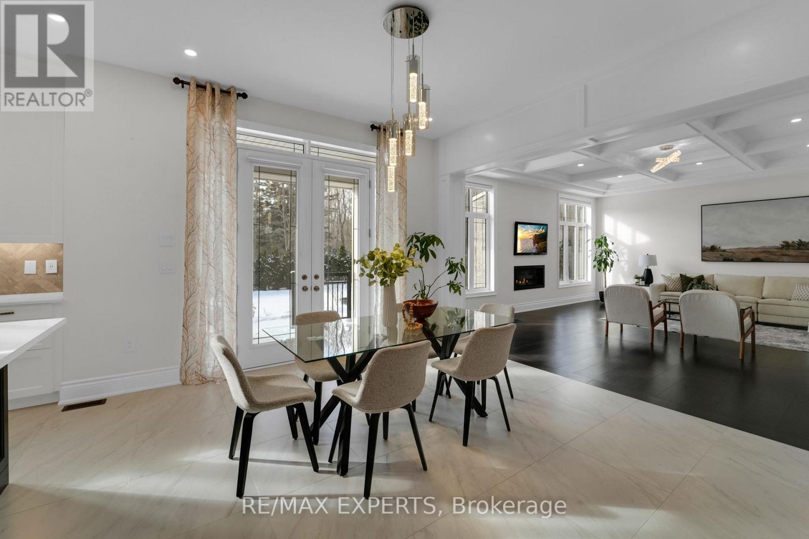 Single Family House for Sale in  LADY JESSICA DRIVE Vaughan (Patterson) 