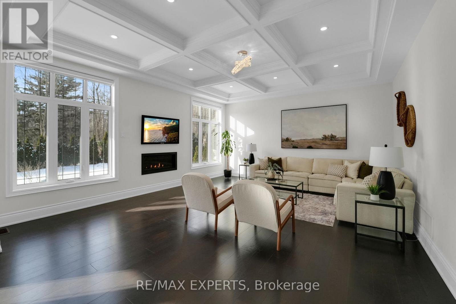 Single Family House for Sale in  LADY JESSICA DRIVE Vaughan (Patterson) 