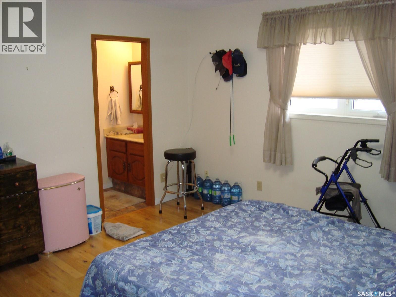 111 2nd STREET E — photo 10