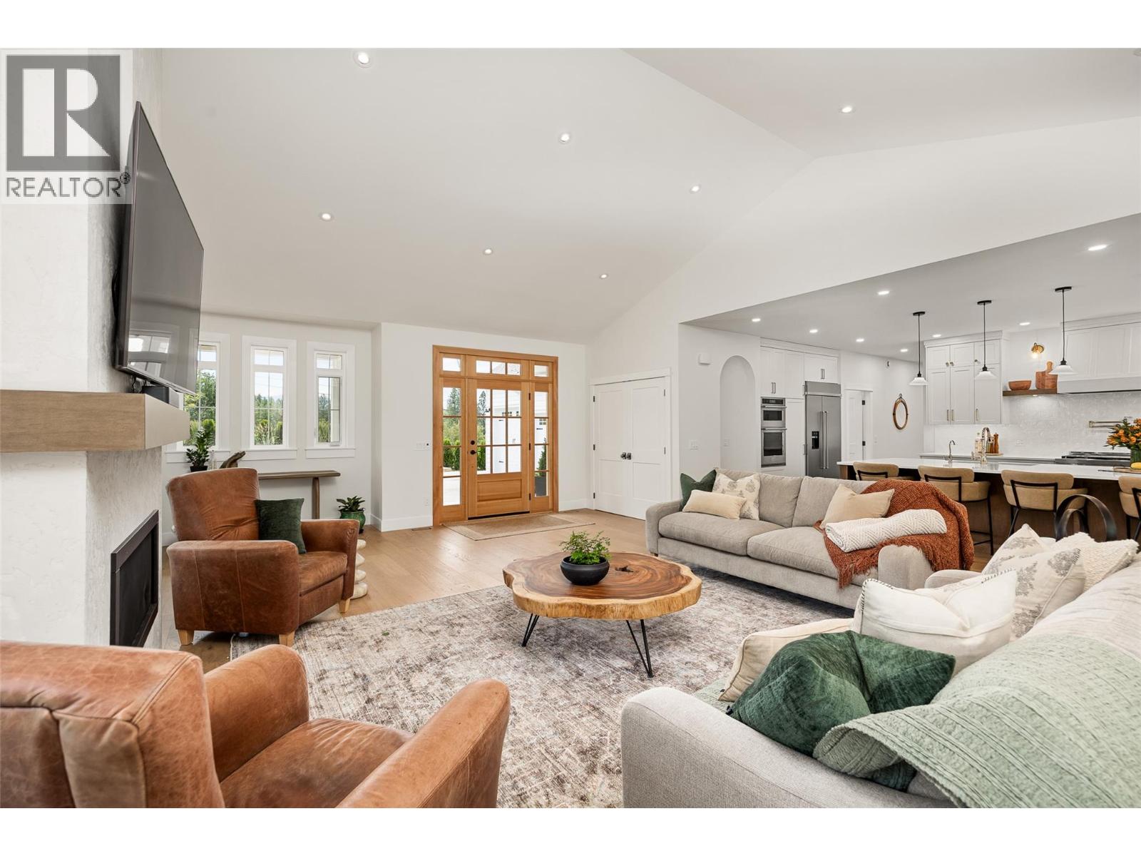  4135 June Springs Road, Kelowna