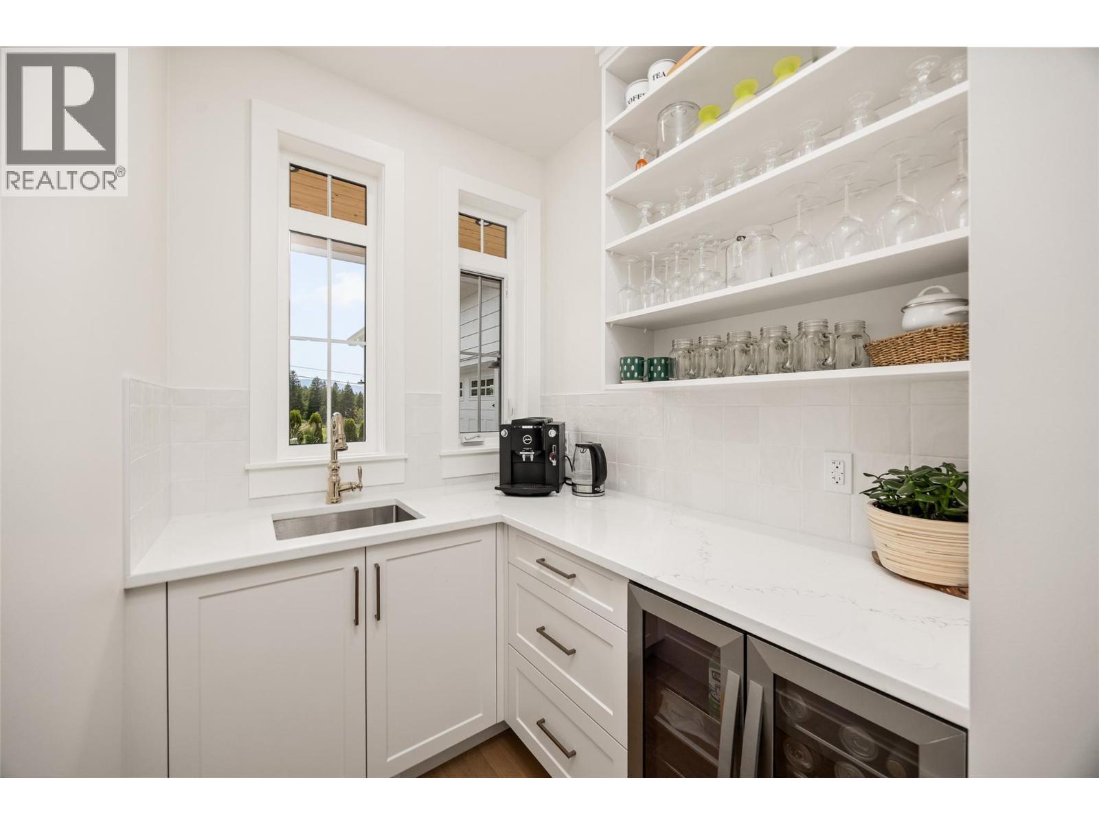  4135 June Springs Road, Kelowna