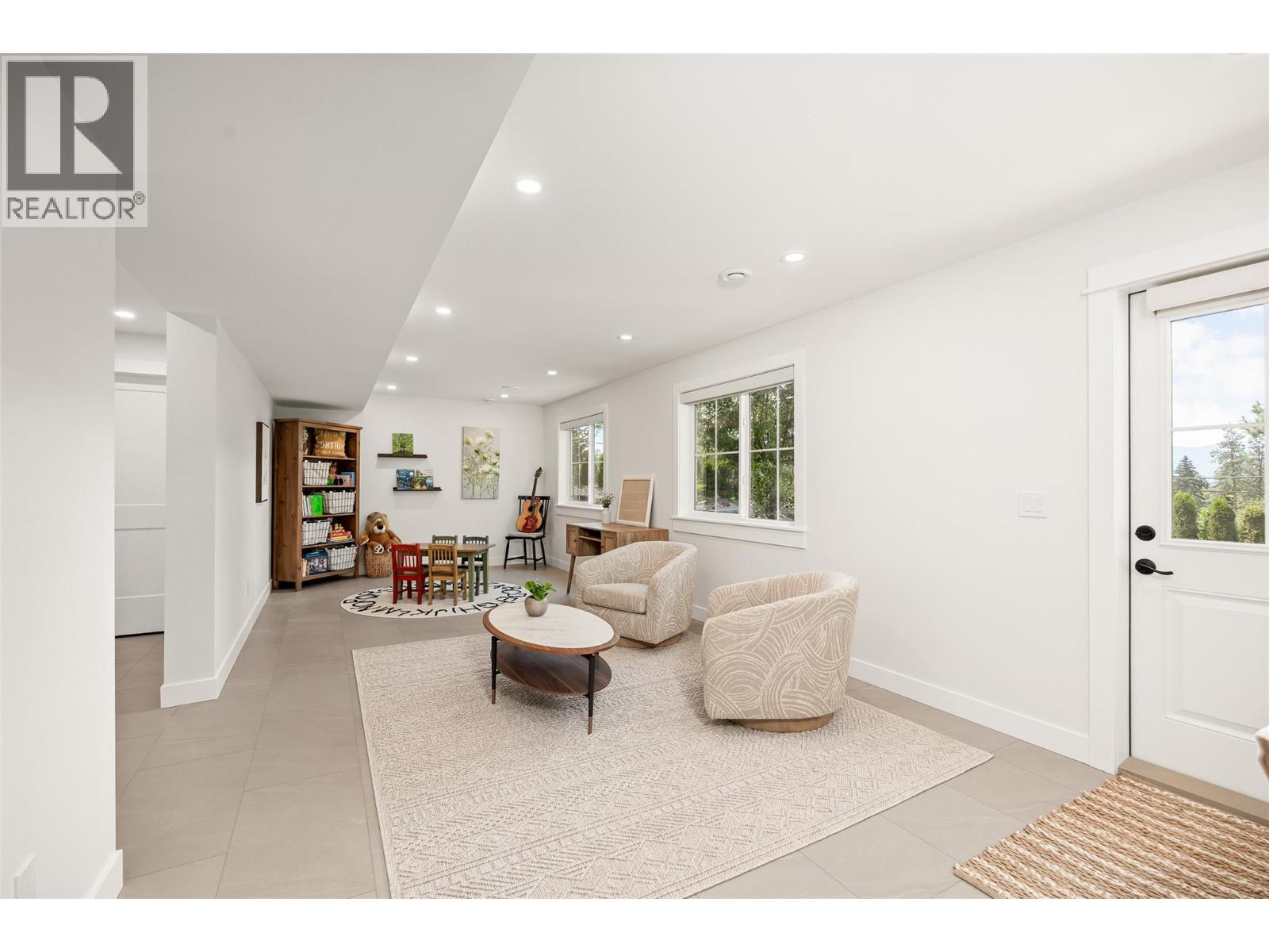  4135 June Springs Road, Kelowna