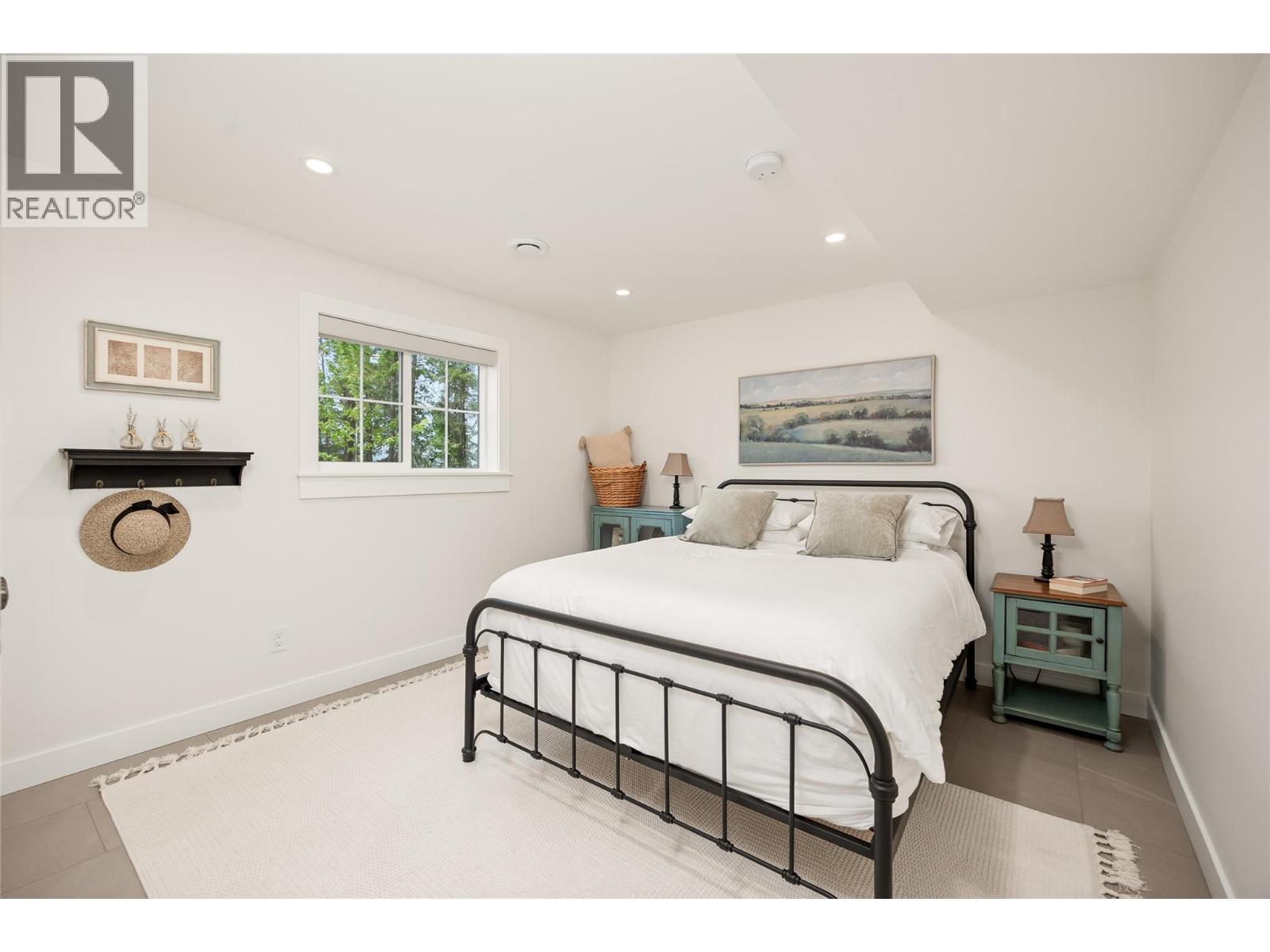  4135 June Springs Road, Kelowna