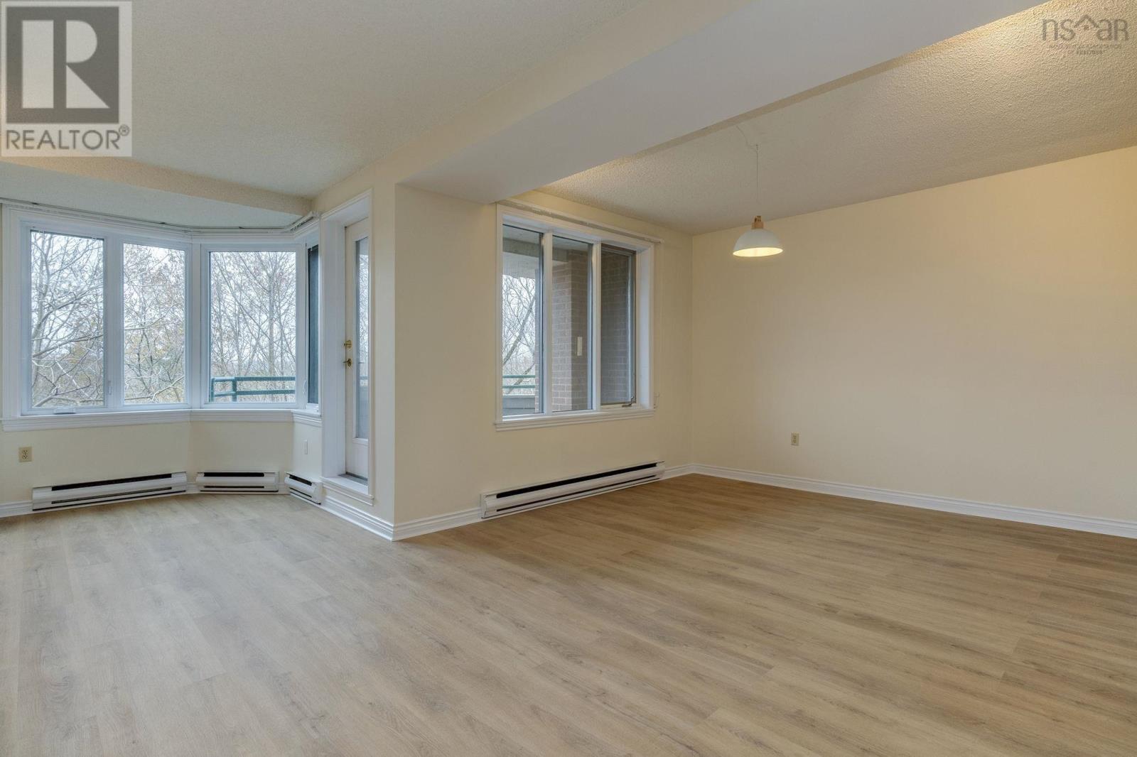 Property 6 of 30 of 110 1350 Oxford Street