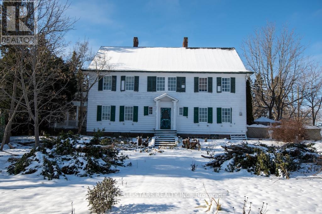 173 LINDSAY STREET S - 3