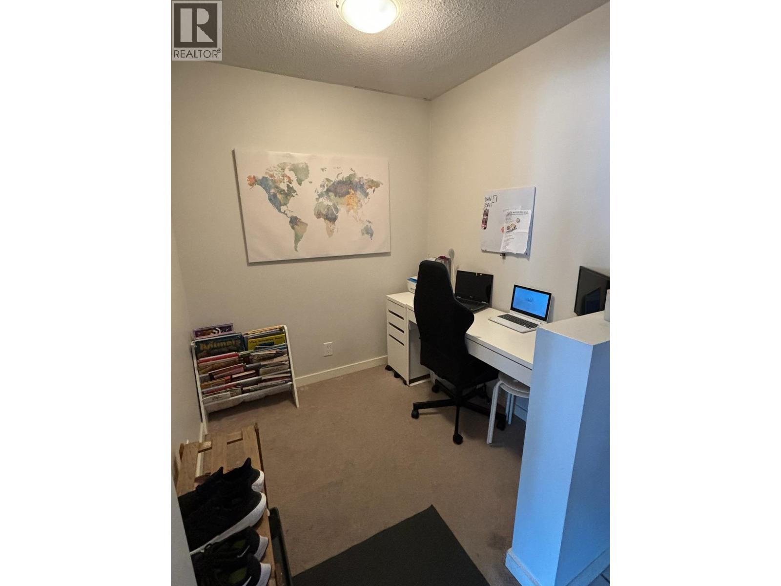 307 814 ROYAL AVENUE, New Westminster