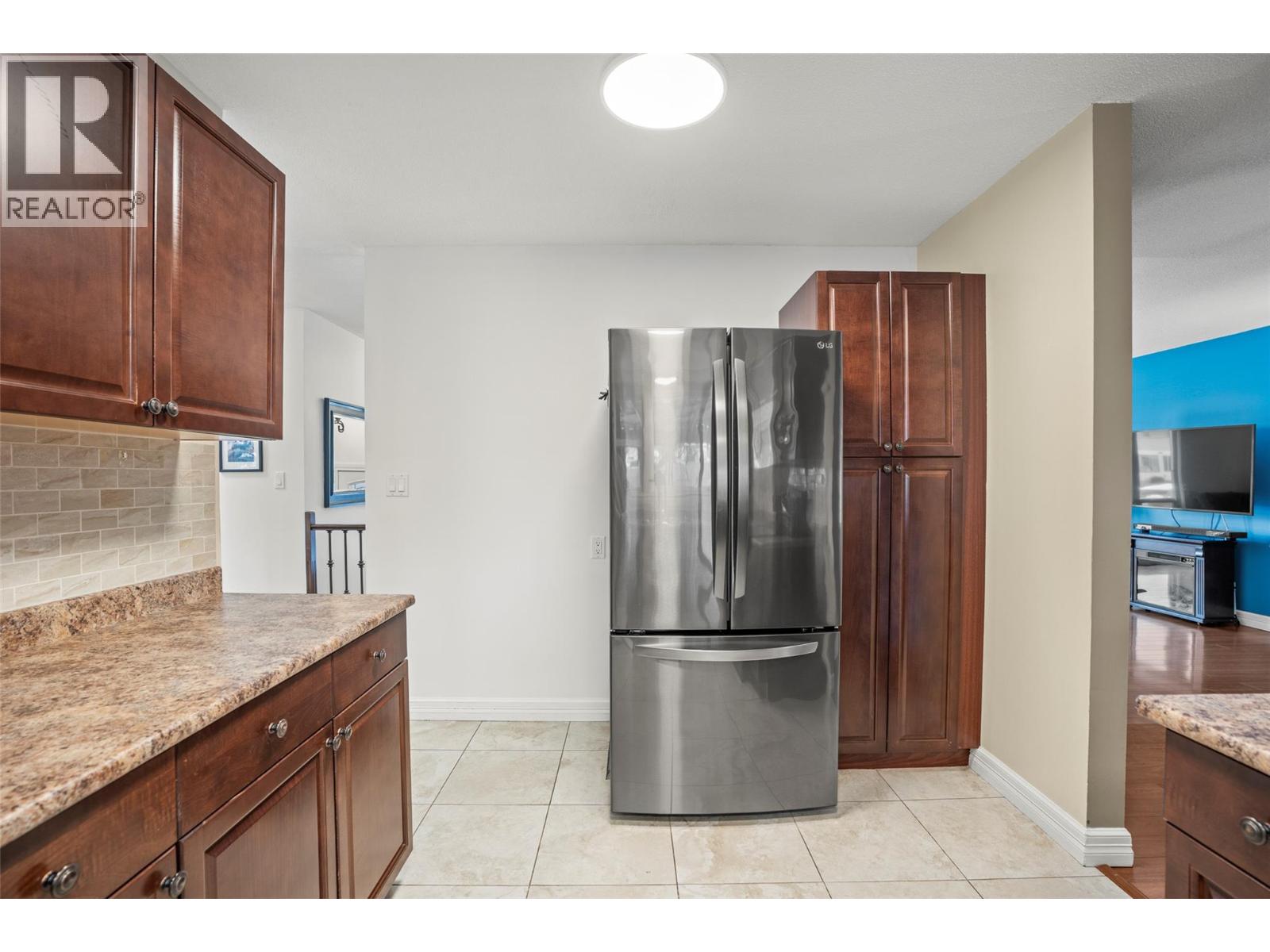  2102 41 Avenue, Vernon