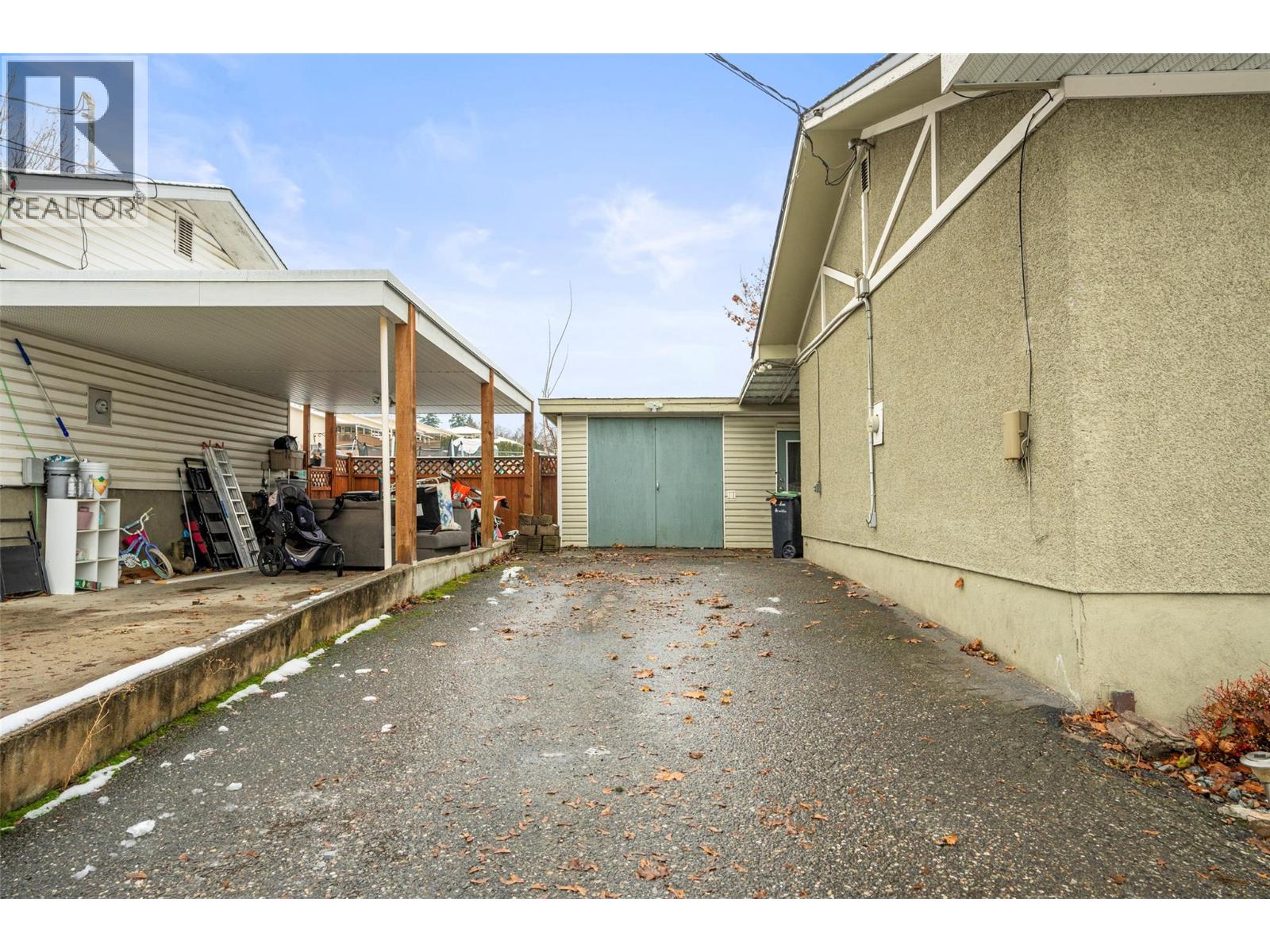  2102 41 Avenue, Vernon