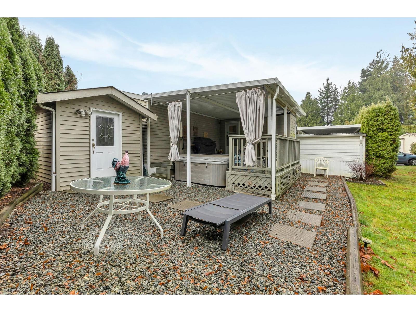 33 2035 MARTENS STREET, Abbotsford