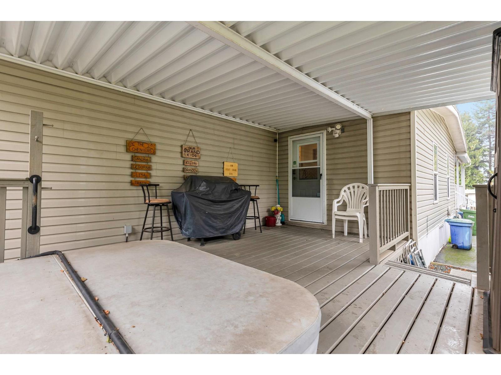33 2035 MARTENS STREET, Abbotsford