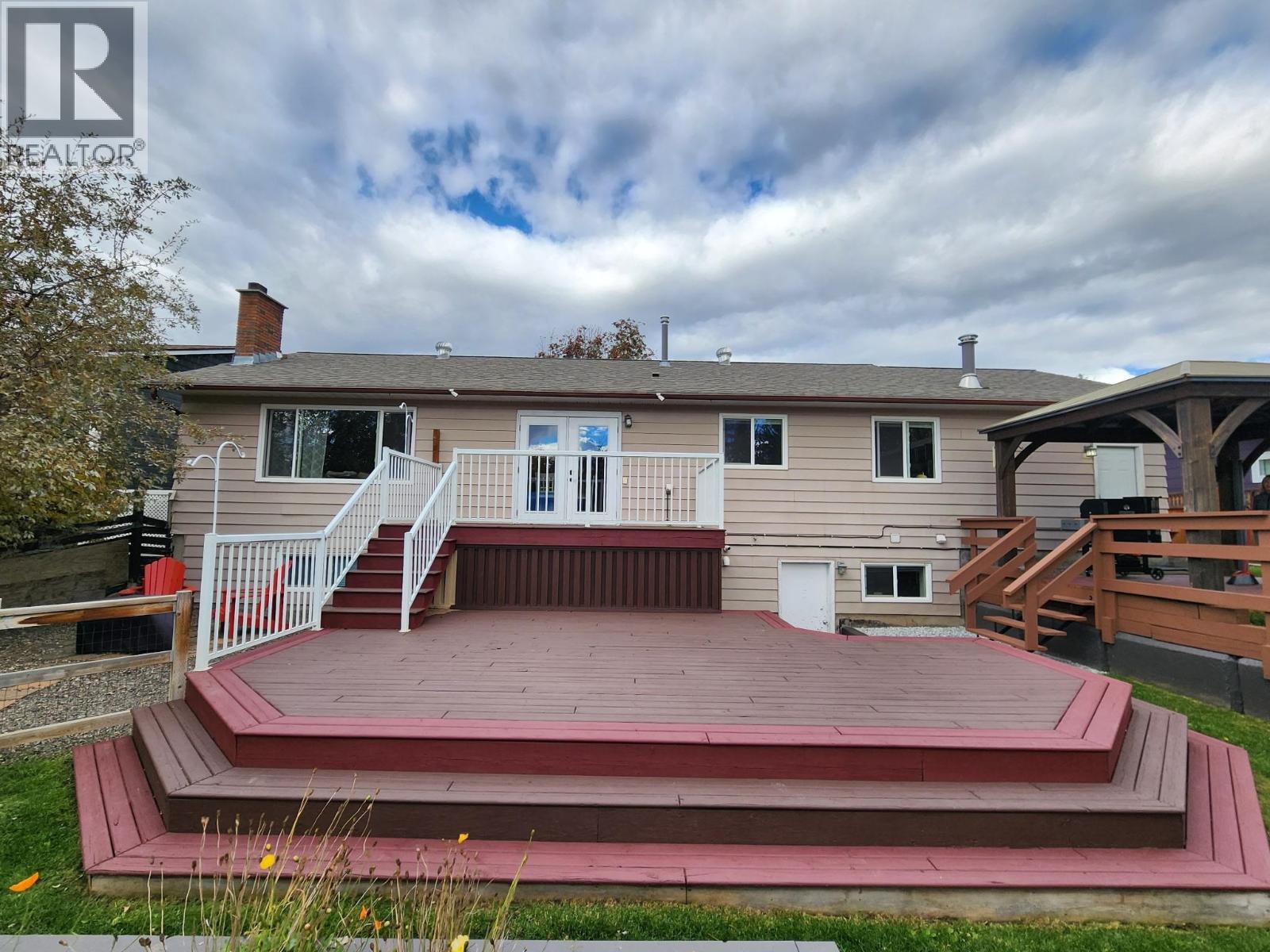 152 VANDERVIEW DRIVE, Vanderhoof