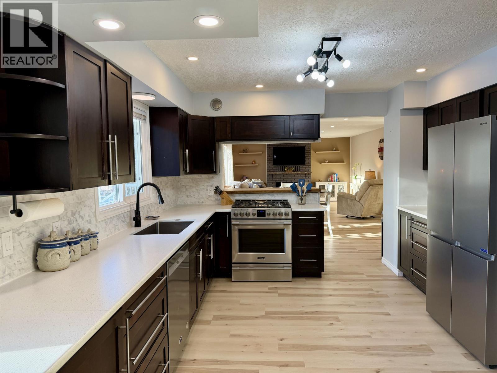 152 VANDERVIEW DRIVE, Vanderhoof