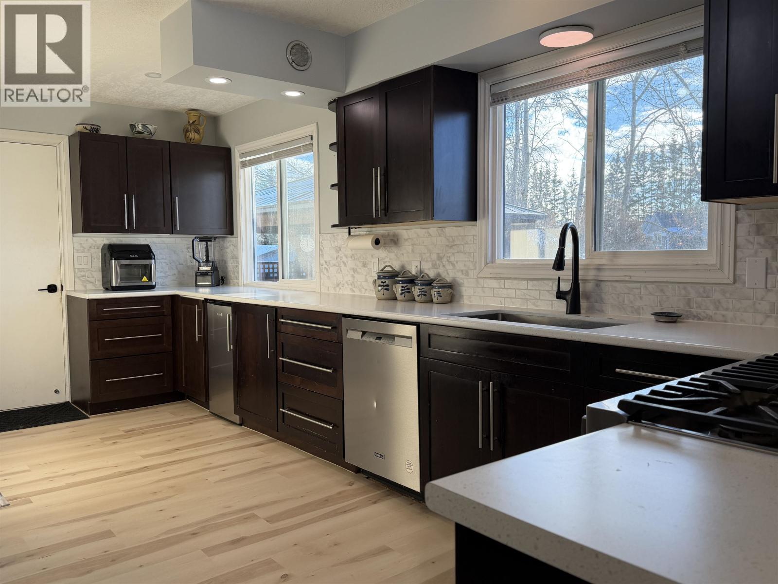 152 VANDERVIEW DRIVE, Vanderhoof