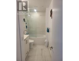 511 - 38 Honeycrisp Crescent, Vaughan, ON L4K0M8 Photo 6