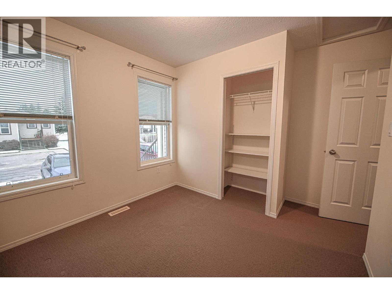 4866 Emerald Avenue, Canal Flats