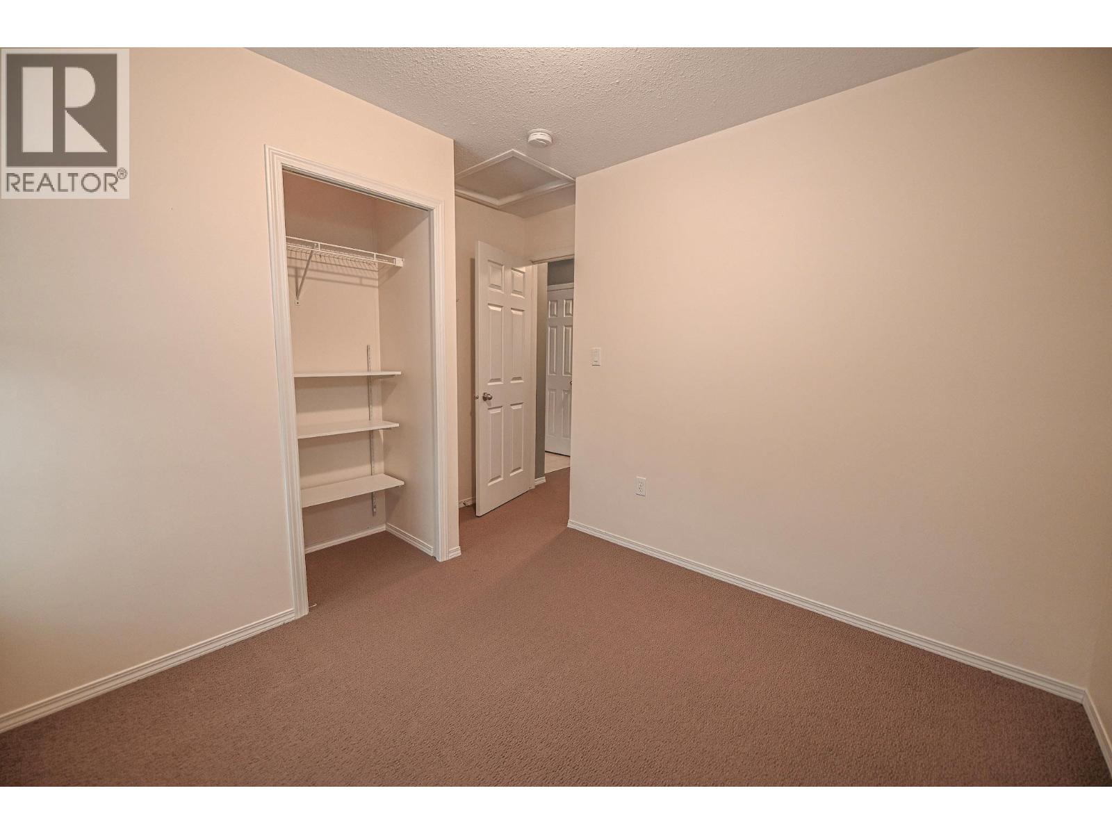 4866 Emerald Avenue, Canal Flats