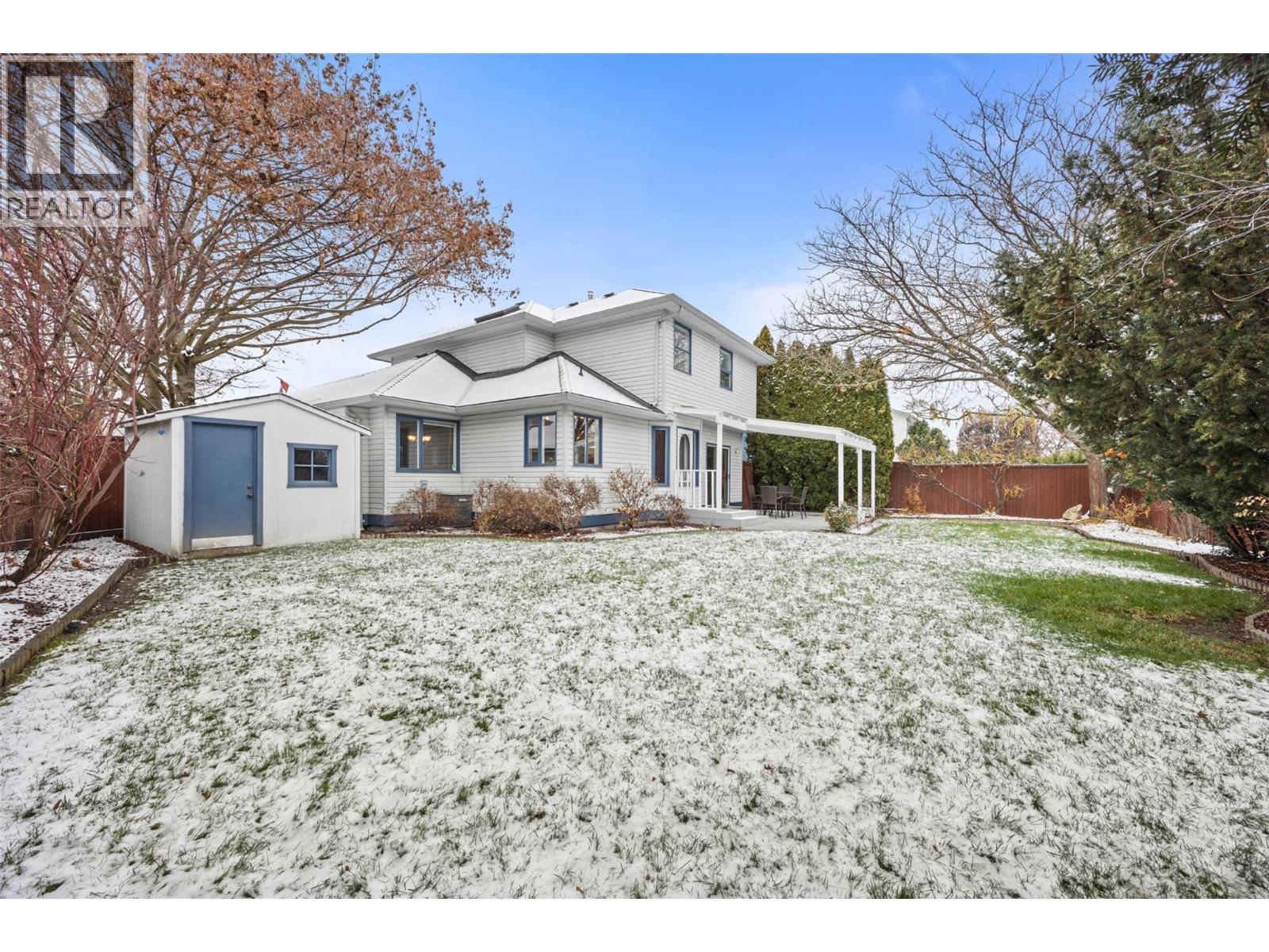  699 Saratoga Place, Kelowna