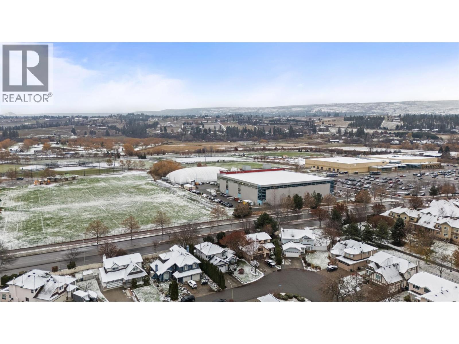  699 Saratoga Place, Kelowna