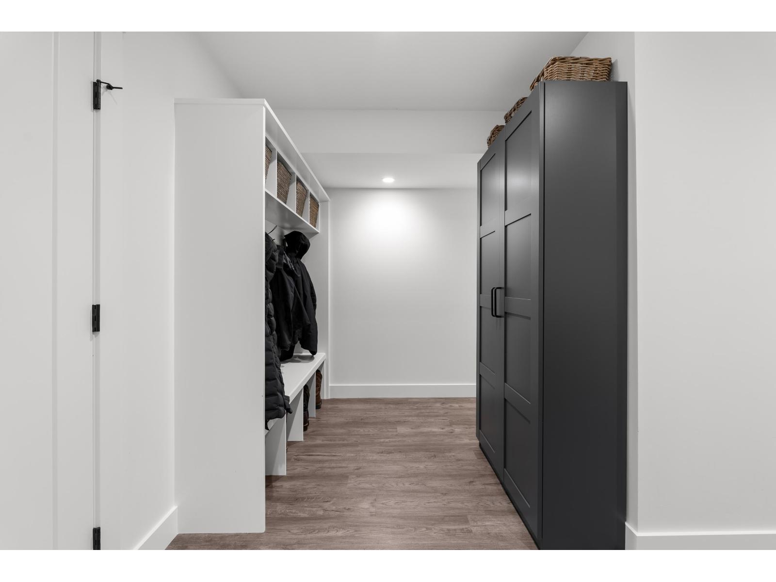 20060 43A AVENUE, Langley