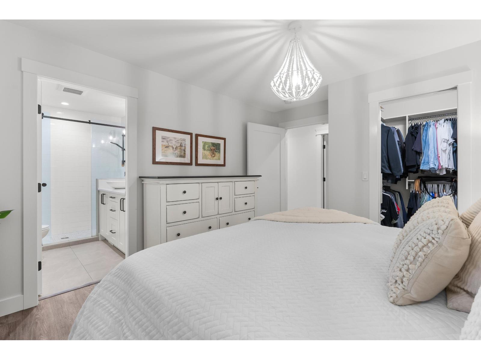 20060 43A AVENUE, Langley