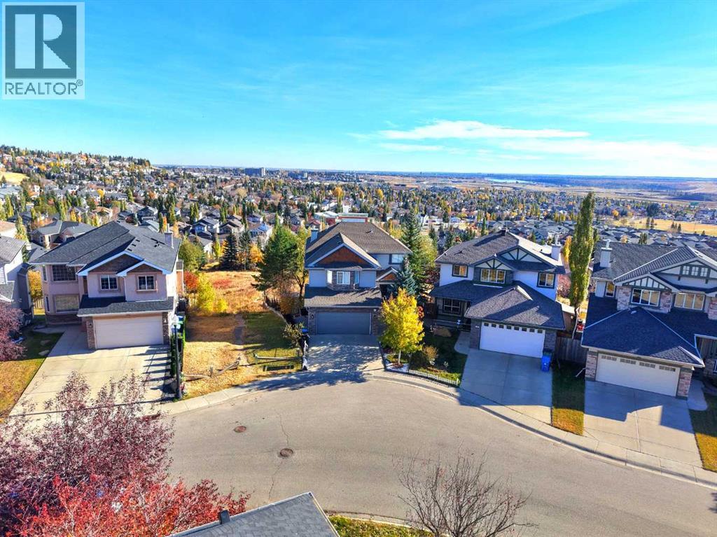 Single Family House for Sale in  Springbluff Heights SW Springbank Hill Calgary 