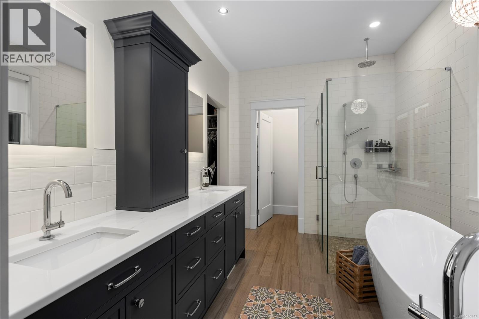 7490 Copley Ridge Dr, Lantzville