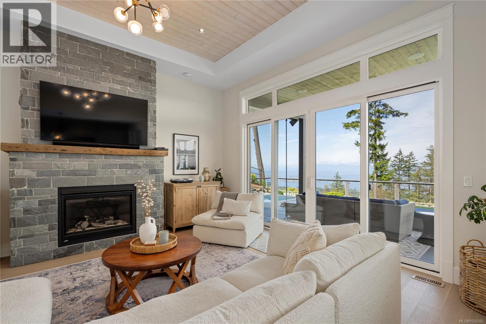 7490 Copley Ridge Dr, Lantzville