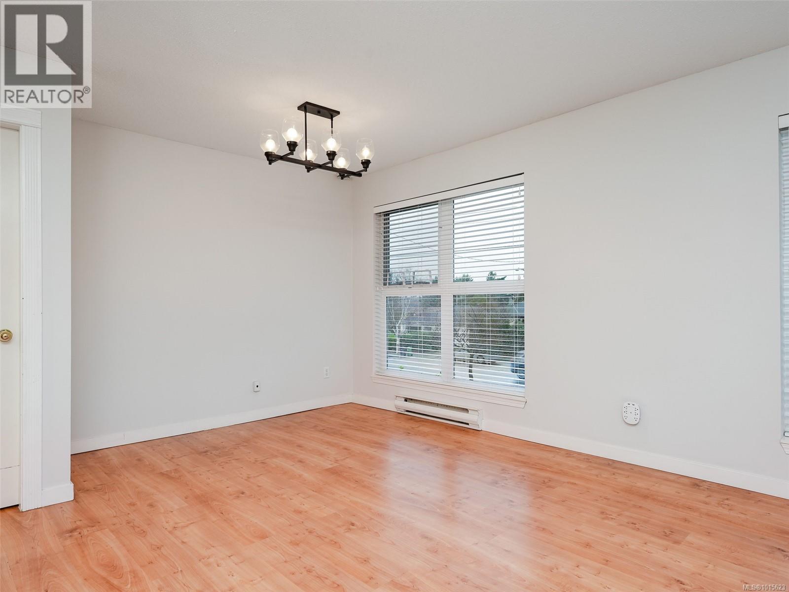 #302 1201 Hillside Ave - 9